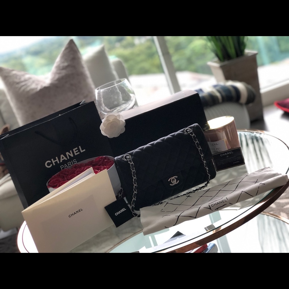 CHANEL Classic